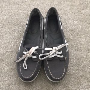 Sperry boat shoes